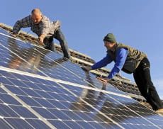 Für Photovoltaikanlagen gibt es viele verschiedene Finanzierungs-Modelle