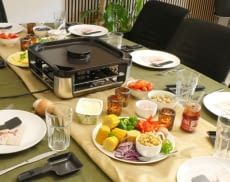 Bei einem Raclette Abend kommt jeder auf seine Kosten