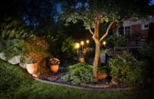 Mit der richtigen Beleuchtung ist der Garten (fast) rund um die Uhr nutzbar