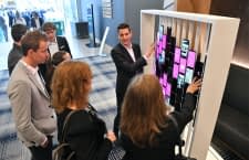 Die connect-ec Messe besteht aus zwei Fach- und zwei Publikumstagen