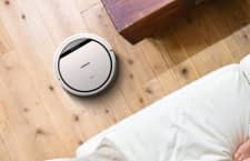 Wer einen Staubsauger-Roboter nutzt, braucht beim Hausputz nicht mehr selbst anwesend zu sein