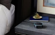 Mit Amazon Echo Dot lassen sich hunderte, Alexa-kompatible Haushaltsgeräte steuern