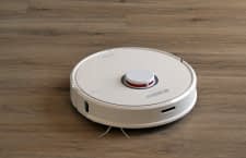 Wir haben Xiaomi Roborock S6 auf verschiedenen Böden getestet