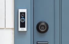 Die Ring Video Doorbell bewacht rundum die Uhr die Haustür