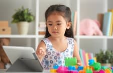 Tablets können Kinder beim Lernen und Entdecken begleiten