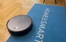 Der ECOVACS DEEBOT X11 OmniCyclone kommt ohne Staubbeutel in der Station aus und überzeugt im Test vor allem in einem Bereich