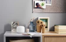 Die Google Nest Wifi Zugungspunkte sind gleichzeitig ein vollwertige Google Home Lautsprecher