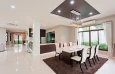 Moderner Smart Home Wohnbereich