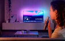 Philips 55PUS7304 ist ein vollwertiger Android TV mit 3-seitigem Ambilight und Top-Ausstattung