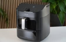 Dieser Airfryer bringt einen integrierten Zusatz-Backofen mit