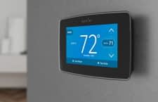 Sensi Touch Wi-Fi Thermostat ist mit iPad, Tablet oder iPhone steuerbar