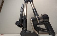 Im zusammengeklappten Zustand ist der Mova S2 super kompakt.