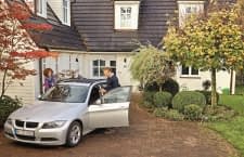 Neben BMW lässt sich Magenta SmartHome nun auch in VW-Fahrzeuge per MirrorLink integrieren