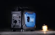 Ein Stromgenerator liefert im Ernstfall Energie für Licht und Wärme