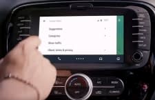 Android Auto ist mit dem Entertainment-System vieler Autos koppelbar