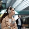 Mit den Sony WH-1000XM4 hat man auch beim Bahnfahren Ruhe