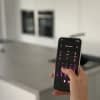 SMACTOME richtet für seine Kunden das gesamte Smart Home System ein