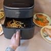 Alle hier gezeigten Lebensmittel haben wir im Test mit dem Airfryer zubereitet