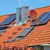 Solarthermie wandelt regenerative Energie der Sonneneinstrahlung in nutzbare Wärme um
