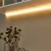 Der IKEA MYRVARV Lightstrip sorgt für ein optisches Highlight und schöne indirekte Beleuchtung