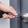 Schlüsselfrei und unkompliziert: Elektronische Türschließanlagen lassen sich leicht nachrüsten