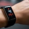 Mit einem smarten Tracker lässt sich das eigene Fitnesslevel gut einschätzen