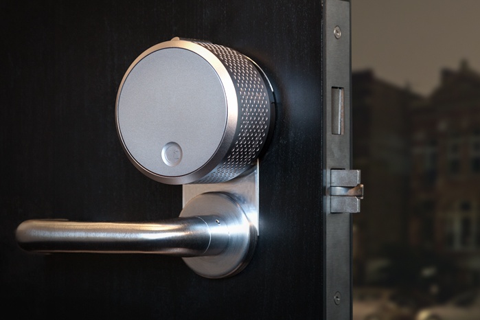 August Smart Lock mit Google Home verschließen