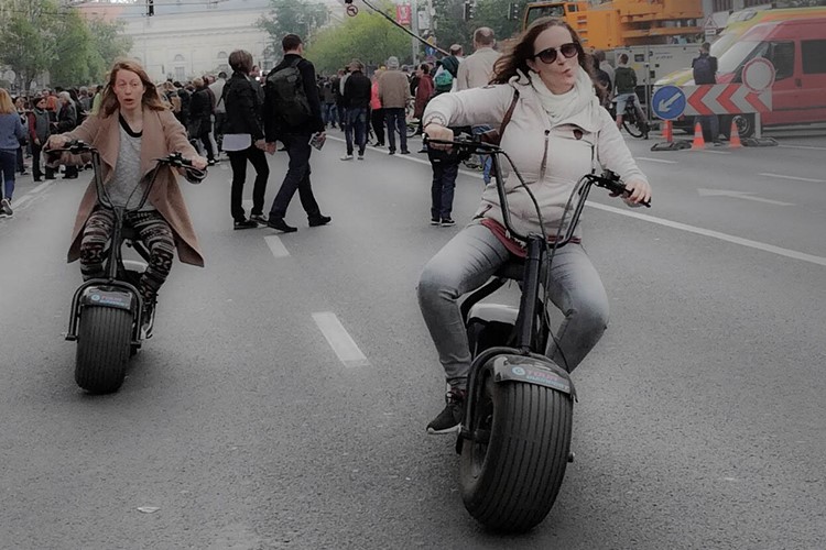 Fat Tire Monsterroller im Praxistest