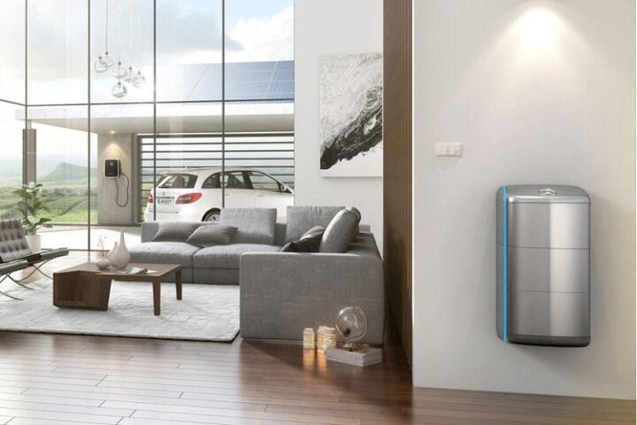Stromkosten senken mit dem Energiespeicher von Mercedes-Benz