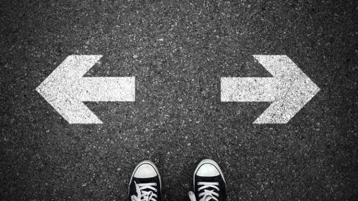 Alexa-Skill „WahlSwiper“: Der radikale Wahl-O-Mat im Test