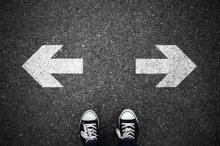 Alexa-Skill „WahlSwiper“: Der radikale Wahl-O-Mat im Test