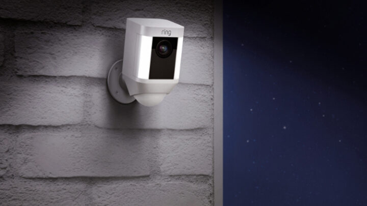 Ring Spotlight Cam: Verkabelt, mit Akku oder solarbetrieben