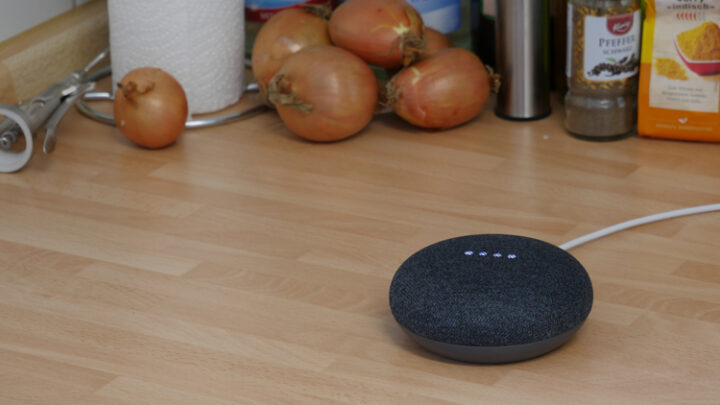 Google Home: Mikrofon und Lautsprecher ausschalten