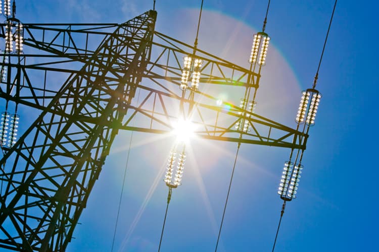 Gridhound verleiht klassischen Stromnetzen mehr Intelligenz