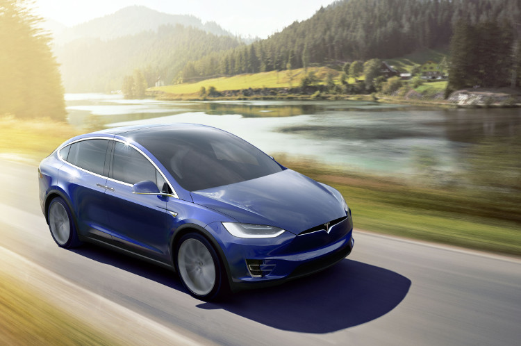 Tesla Model X | Preis, Ausstattung, Reichweite & Co.