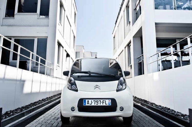 Citroën C-Zero | Reichweite, technische Daten & Co. im Vergleich