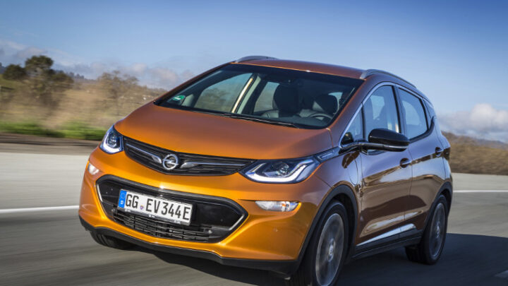 Opel Ampera-e (2017) | Elektroauto im Vergleich