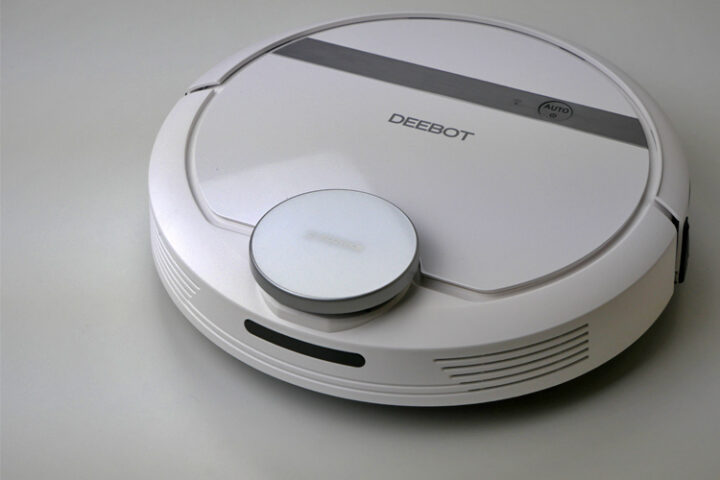 ECOVACS DEEBOT 900 Staubsauger-Roboter im Test-Überblick