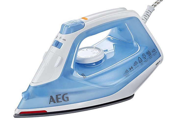 AEG Dampfbügeleisen EasyLine DB1730 im Test-Überblick