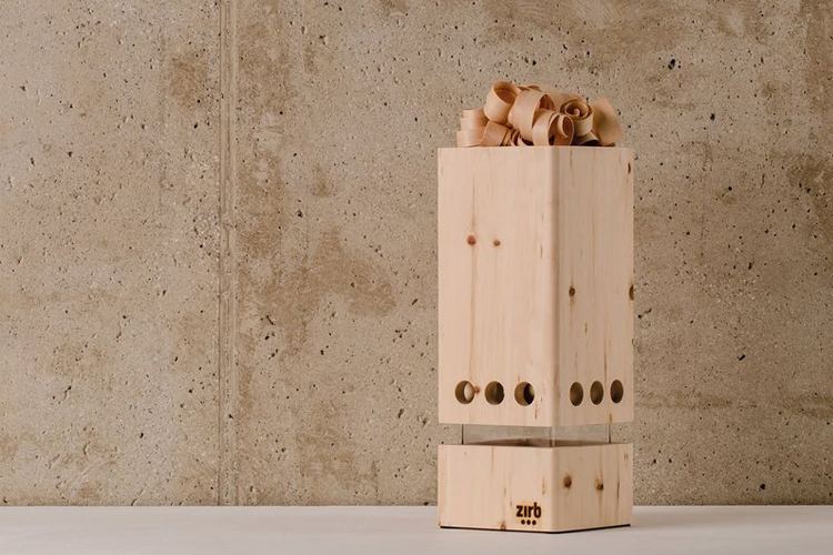zirb. Raumlüfter aus Zirbenholz