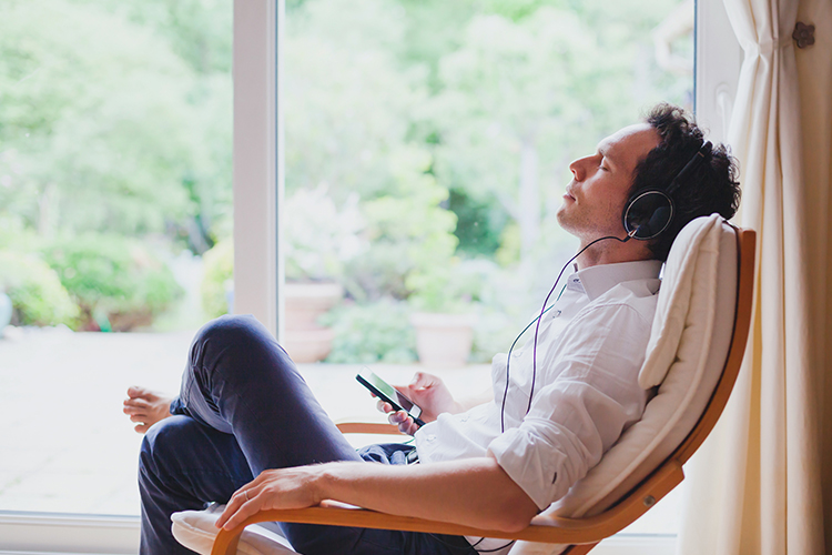 Alexa mit Kopfhörern und Mobilzubehör verbinden – so geht‘s