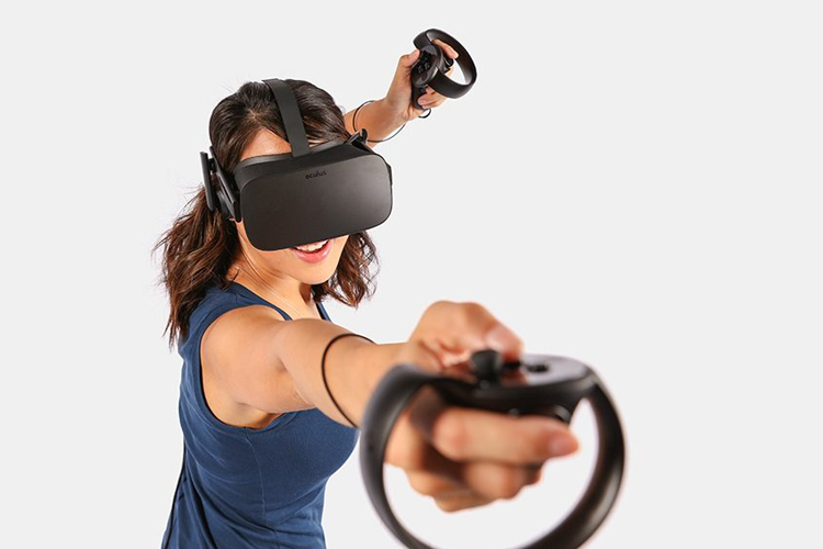 Oculus Rift VR-Brille mit Touch Bundle im Test-Überblick