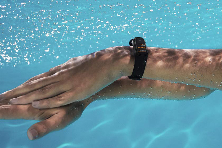 Xiaomi Mi Band 4 im Test-Vergleich: Tracker mit OLED-Farbdisplay