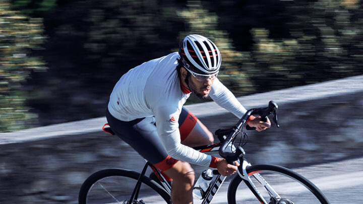 E-Bike: Das ist wichtig beim Kauf eines Fahrradhelms