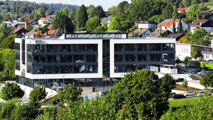 ADS-TEC Energy – Systemlösungen für Batteriespeicher-Technologie