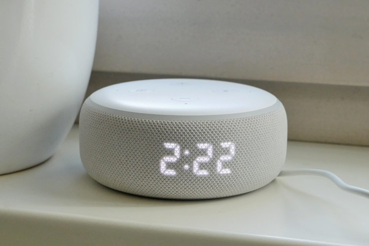 Echo Dot 3 Test: Lautsprecher mit Uhr, Wecker und Temperatur