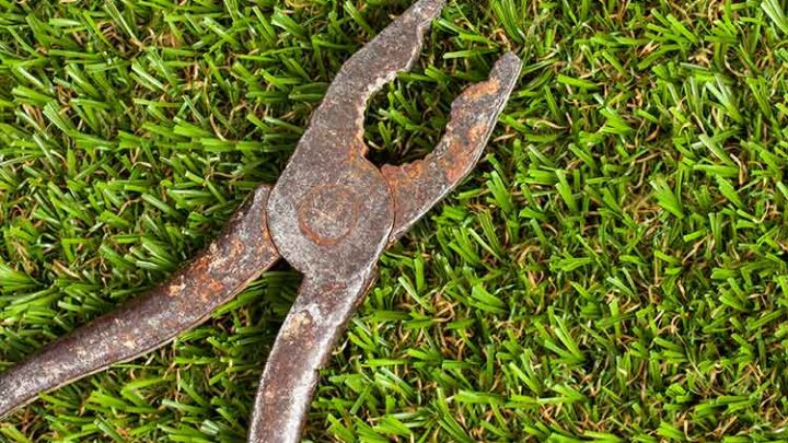 Mähroboter Begrenzungskabel reparieren – so geht‘s