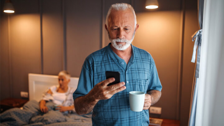 Kann smarte Technik Senioren den Heimaufenthalt ersparen?