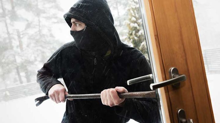Einbrecher lieben die dunkle Jahreszeit – diese Tipps schützen