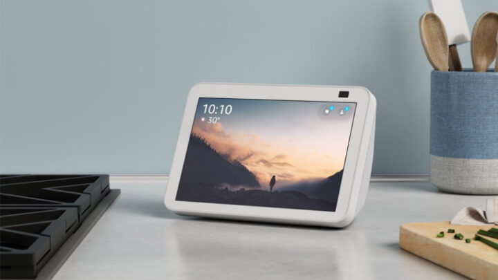 Echo Show 8 Test: Die 2. Generation verfolgt Nutzer per Kamera